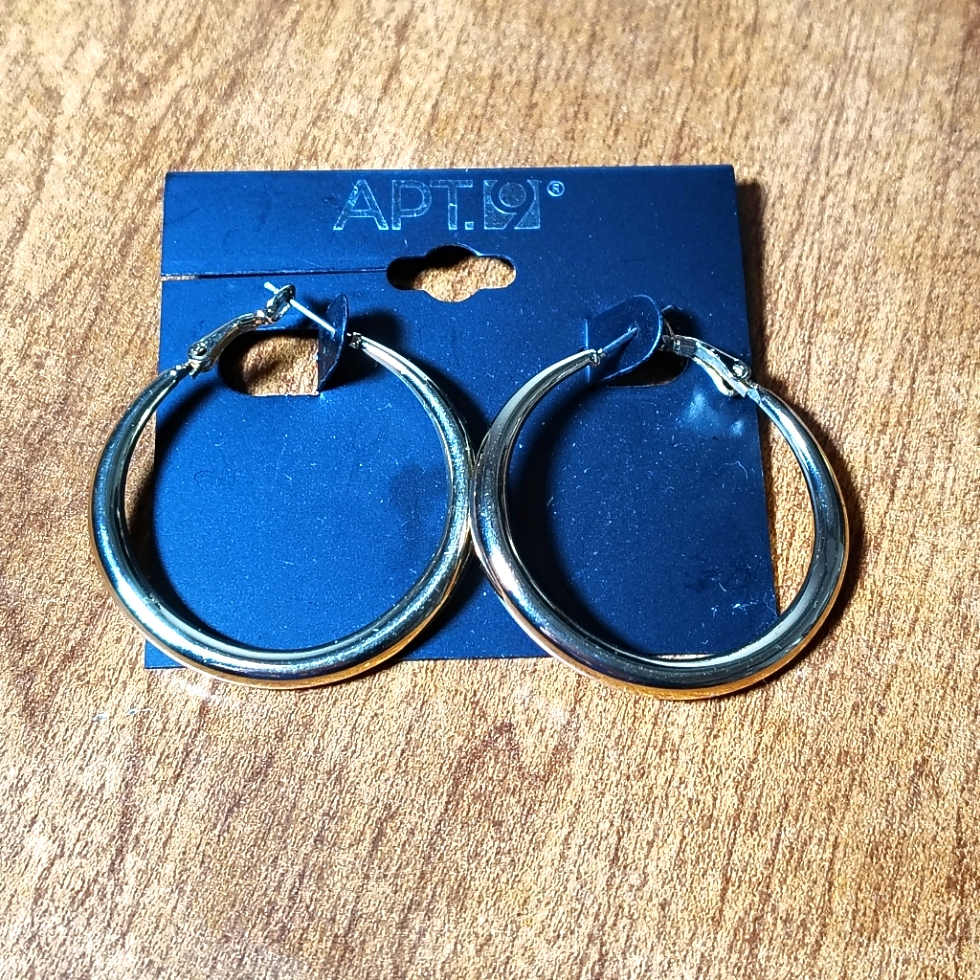 Nwt Apt 9 Hoop Earrings Gold Tone Y2k Vintage Gift Hip Hop Classic Sexy